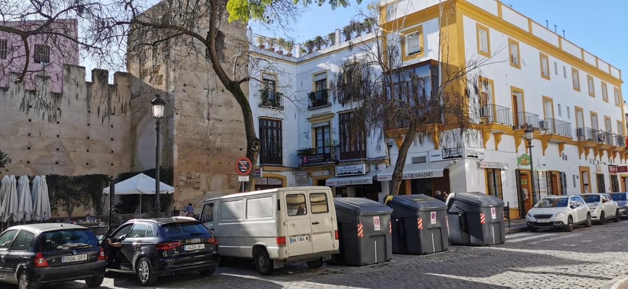 Apartamentos Porvera Jerez Centro Jerez de la Frontera Exterior photo